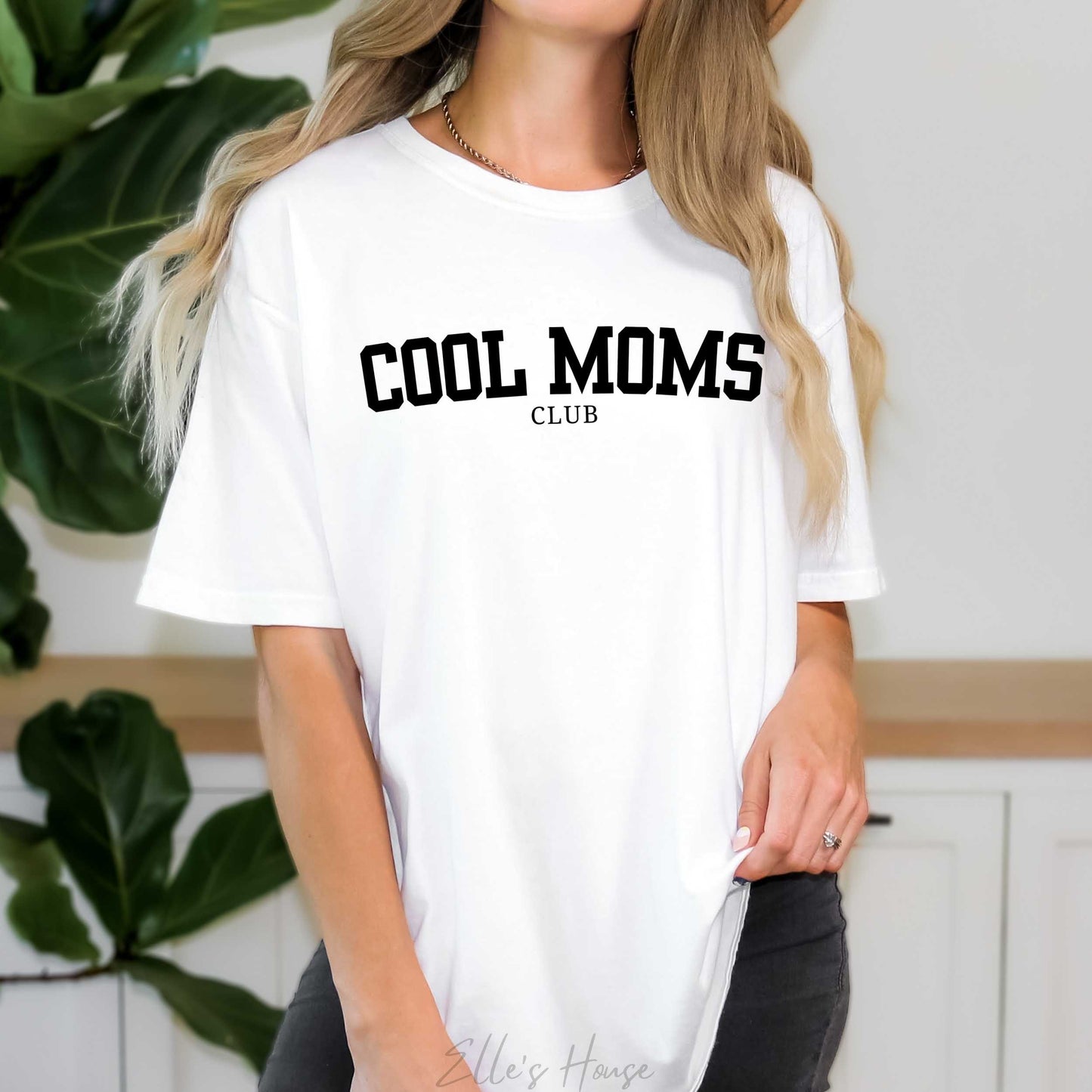 Cool Moms Club Graphic Tee